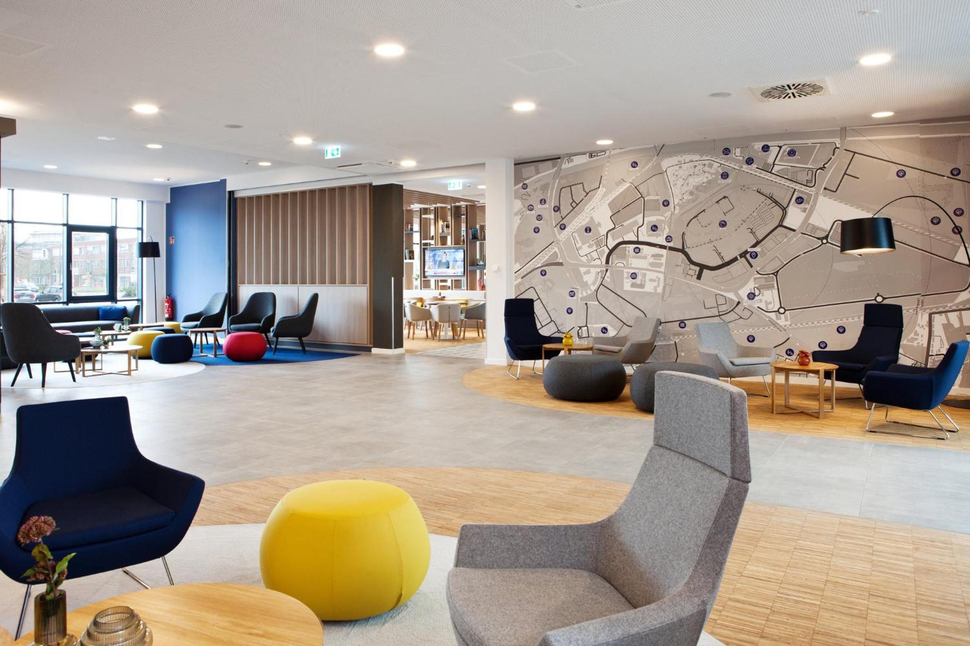Holiday Inn Express Oberhausen By Ihg Exterior photo